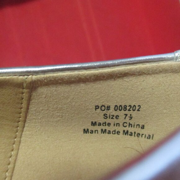 Journee Collection Renzo Silver Metallic Flats Rhinestone‎ Jeweled Shoes - Picture 2 of 9